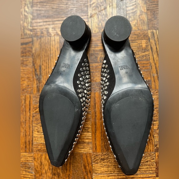 ZARA Black Pointy Silver Sudded Low-Heeled Mules (Sz 38) - Picture 3 of 11